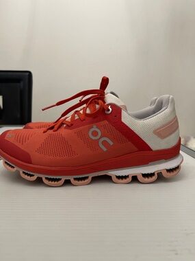 ON CLOUDSURFER 6 RUNNING SNEAKERS WOMENS SIZE W9.5